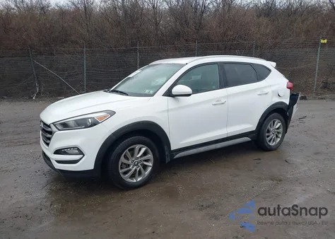 2017 Hyundai Tucson Se из США, поврежденный, VIN KM8J3CA43HU545477